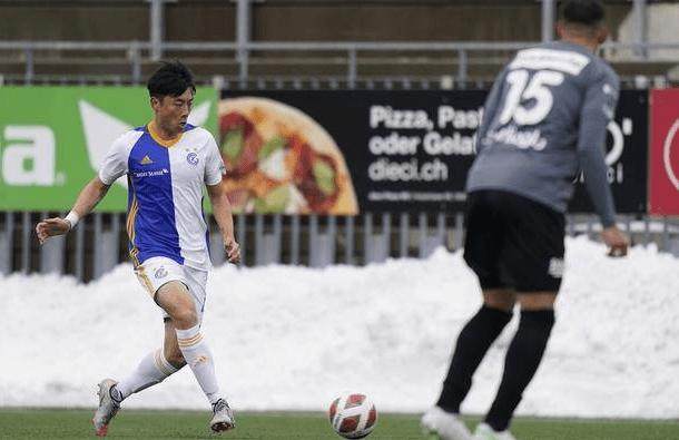 足球彩票-李磊留洋首秀出场13分钟 赛后评分排名全队第三