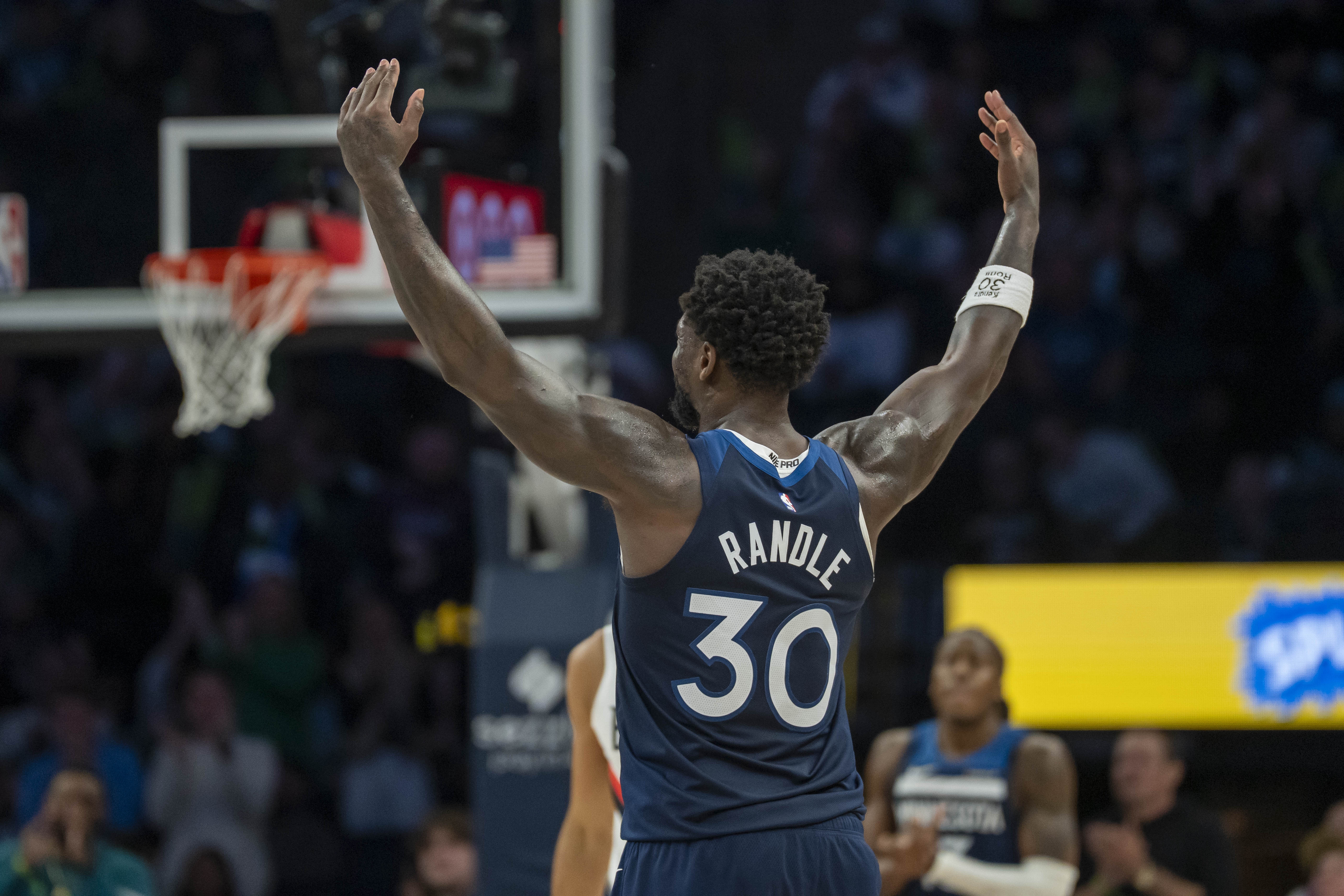 足球彩票-兰德尔:我们防守其实不错 但开局给了对手太多二次进攻机会